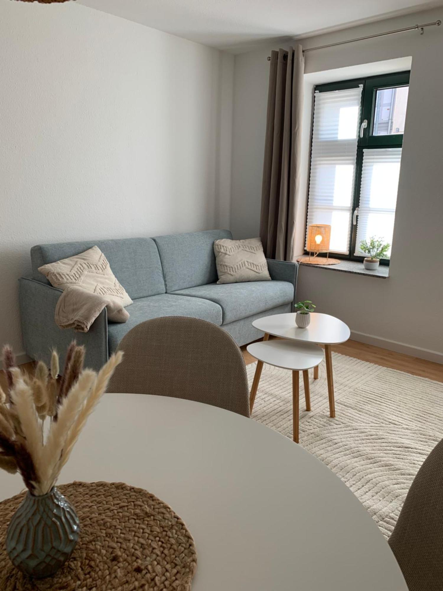 City-Apartment Mit Parkplatz & Fahrradraum! Nur 300M Zum Stadthafen 什未林 外观 照片